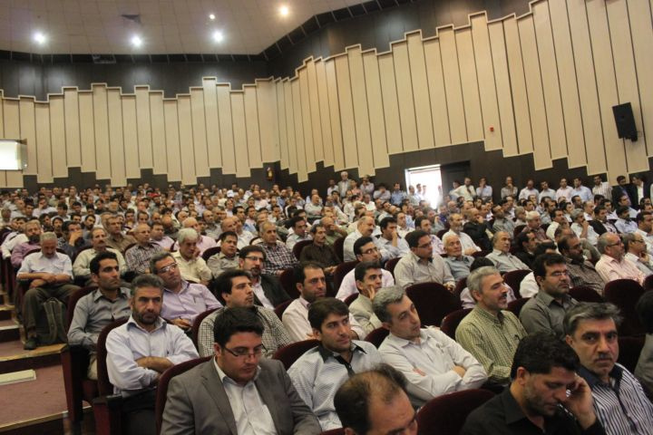 مراسم بزرگداشت هفته دولت و روز کارمنددر دانشگاه تبریز10